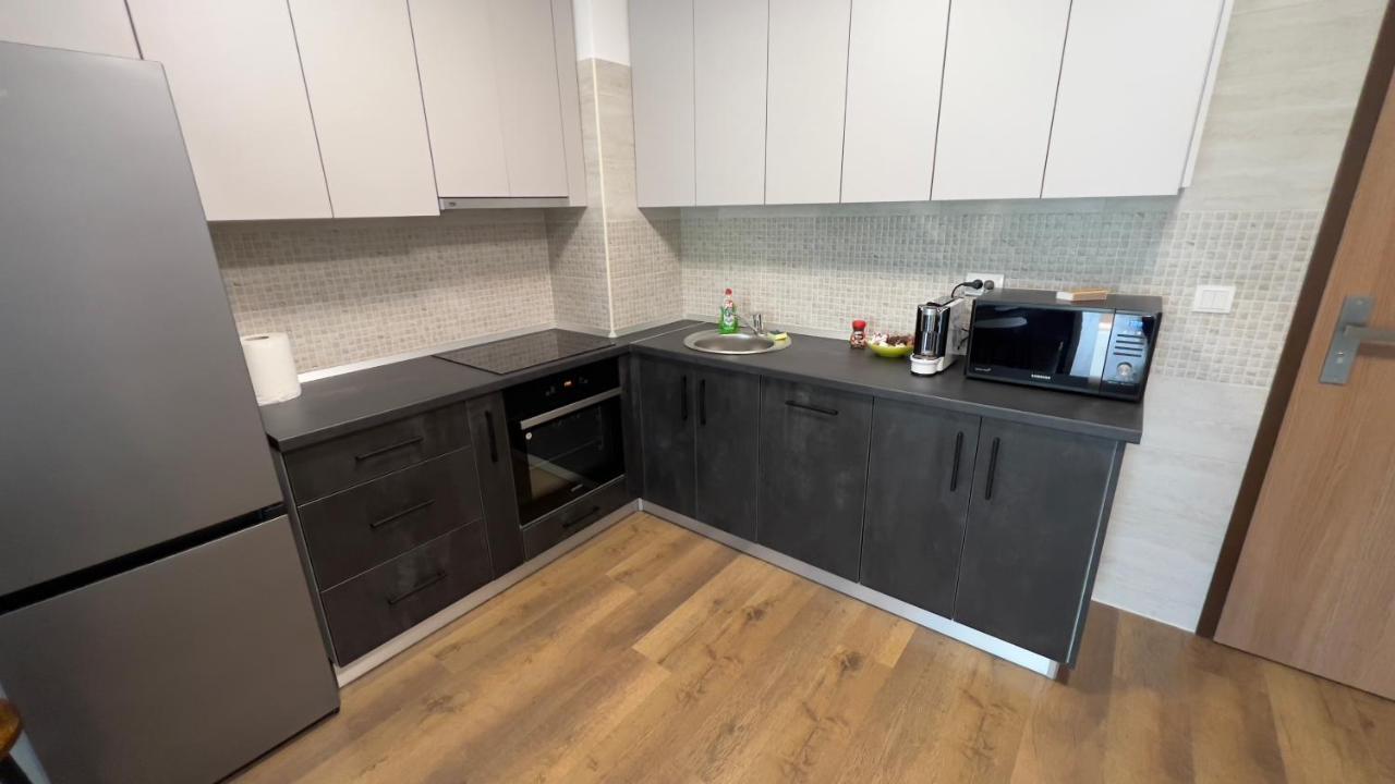 Gavas Apartments Viva City Cluj-Napoca Ngoại thất bức ảnh