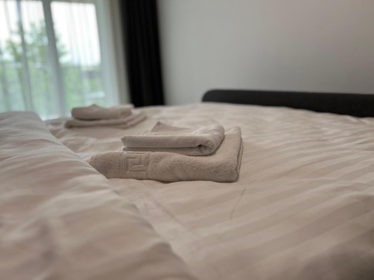 Gavas Apartments Viva City Cluj-Napoca Ngoại thất bức ảnh