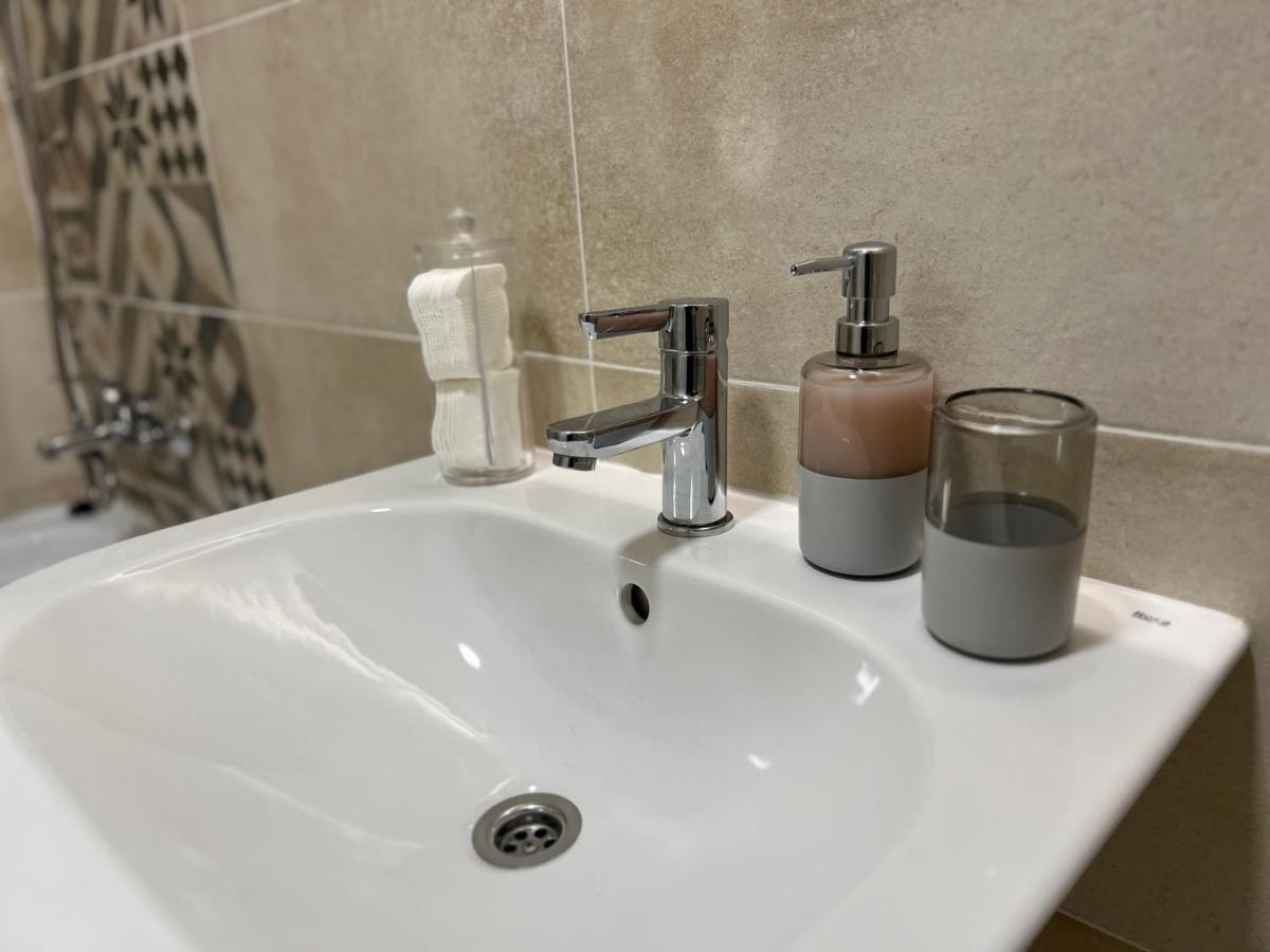 Gavas Apartments Viva City Cluj-Napoca Ngoại thất bức ảnh